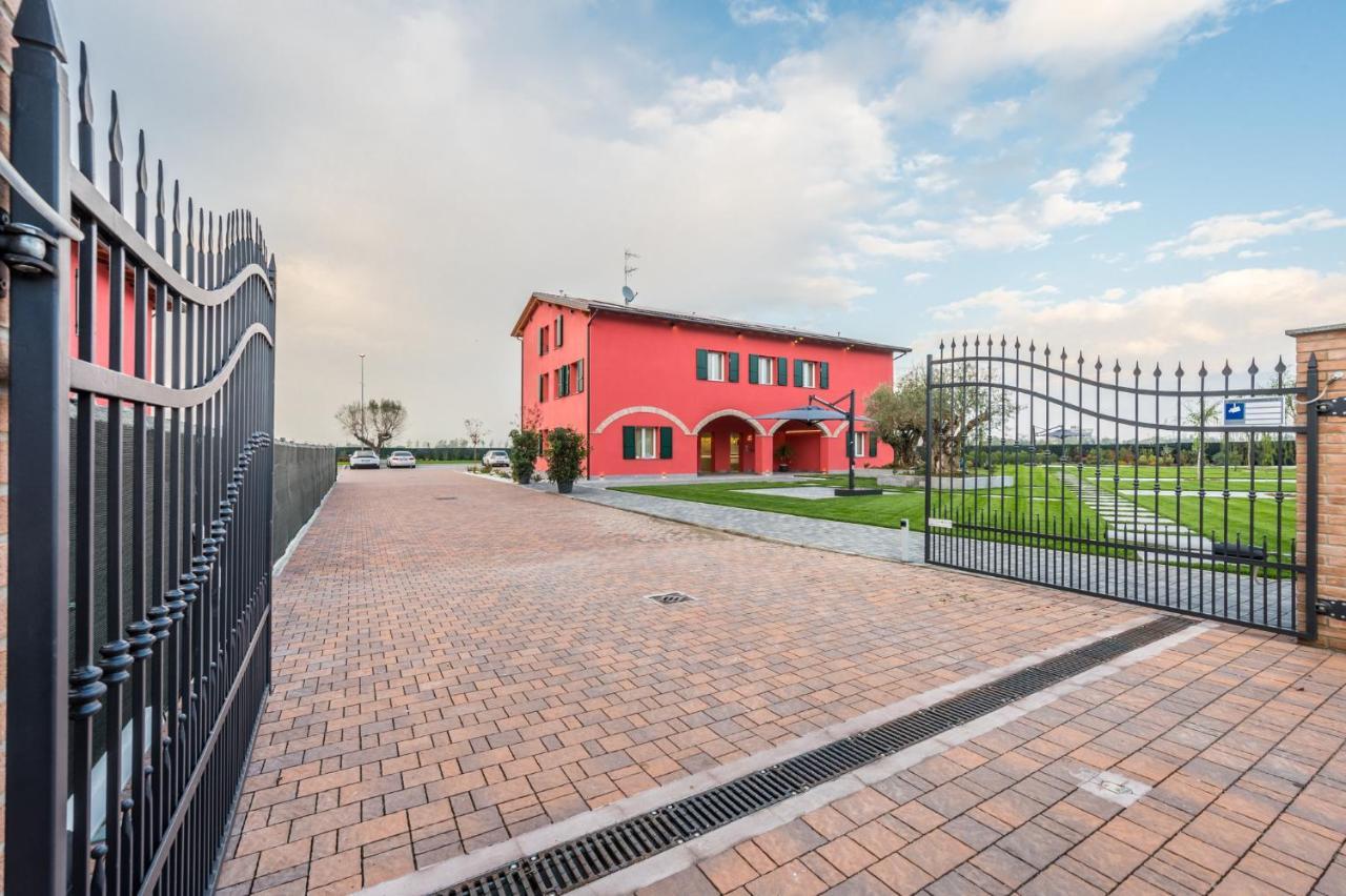 Borgo Degli Ulivi Aparthotel Formigine Exterior photo